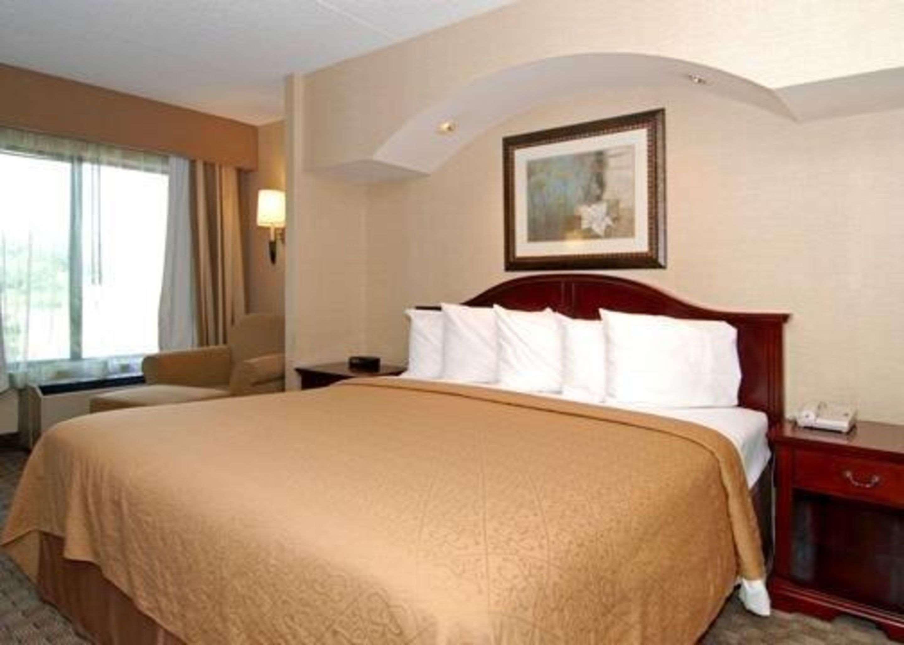 Quality Inn & Suites ベンセイラム 部屋 写真