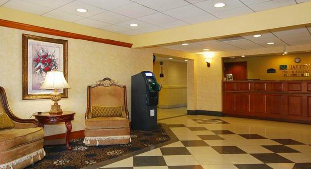 Quality Inn & Suites ベンセイラム エクステリア 写真